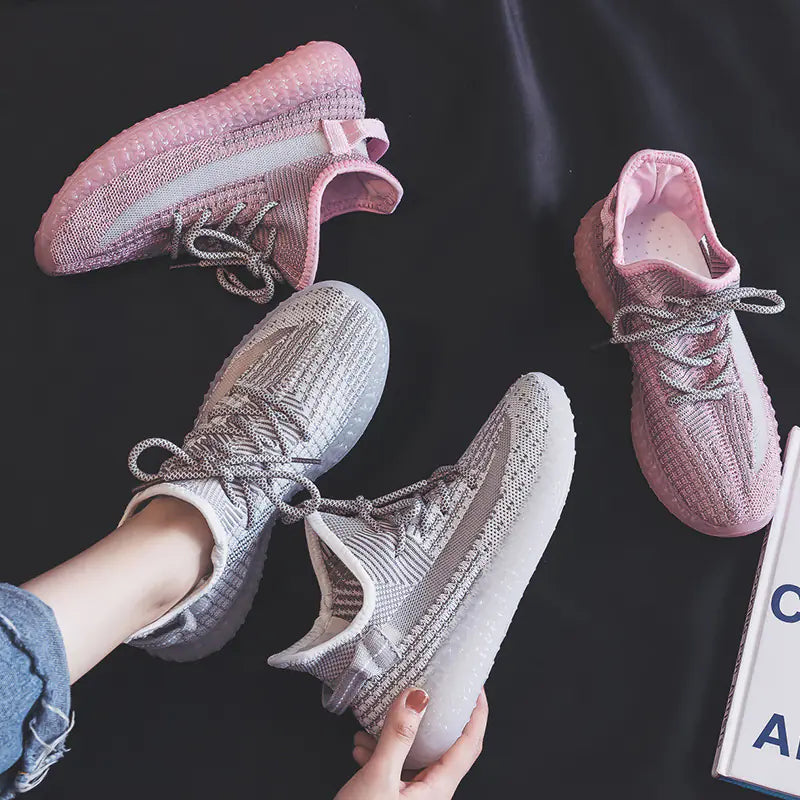 Breathable Trendy Sneakers for Women - Casual Running Shoes
