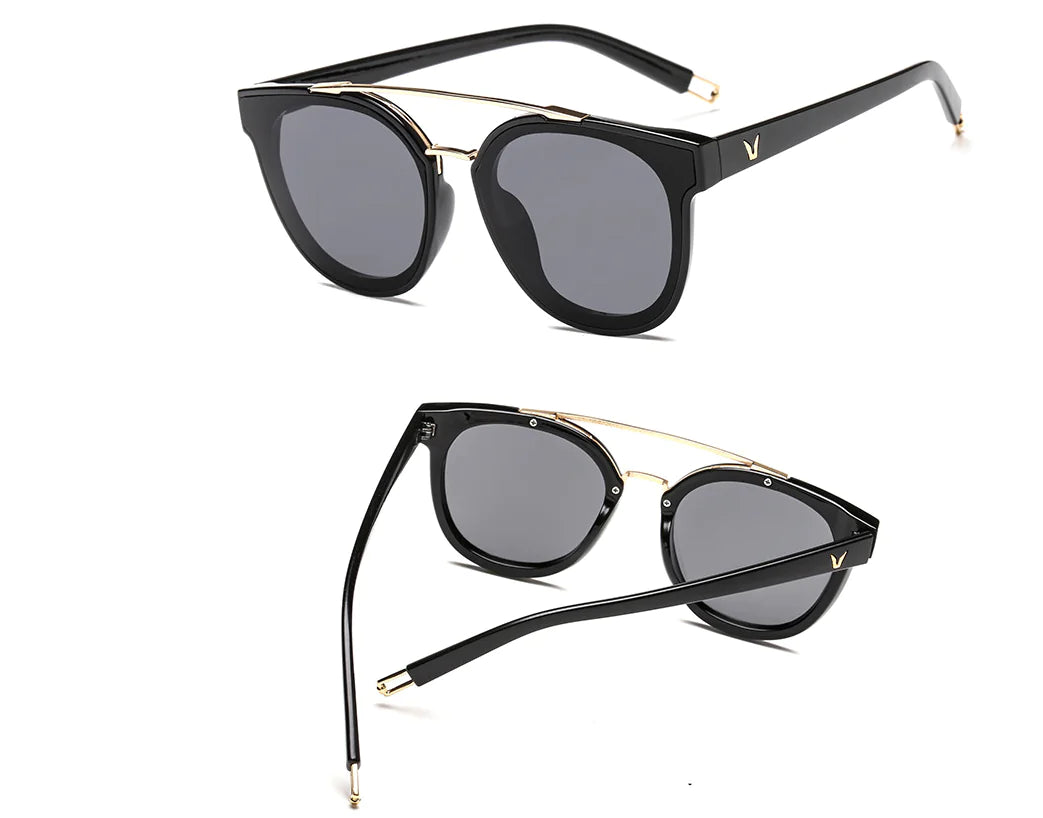 Fashionable Women's Oversized Sunglasses 2025 Trend
