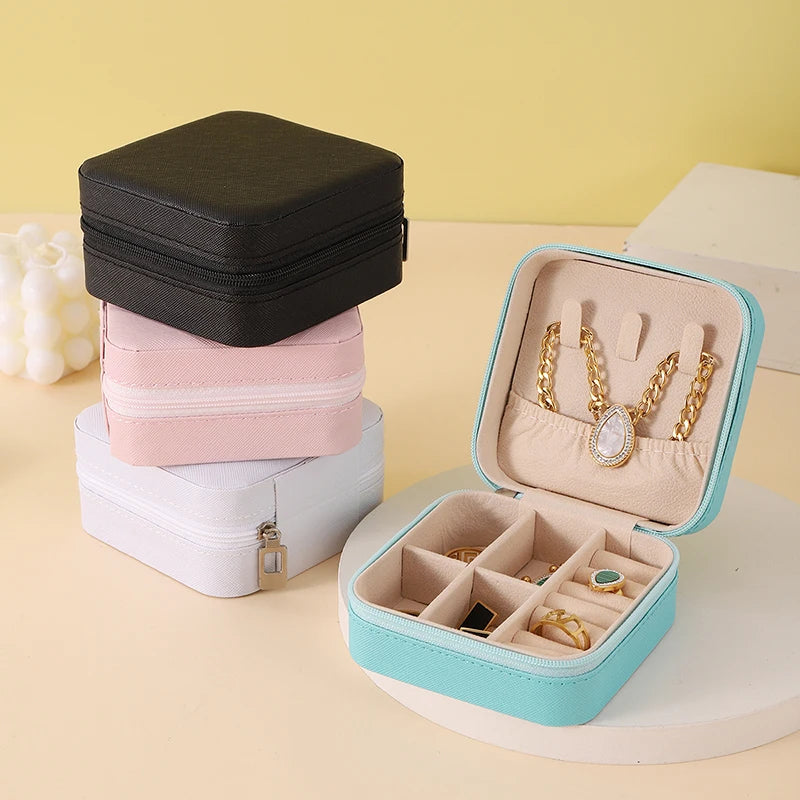 Portable Jewelry Storage Box Travel Organizer Jewelry Case Leather Storage Earrings Necklace Ring Jewelry Organizer Display
