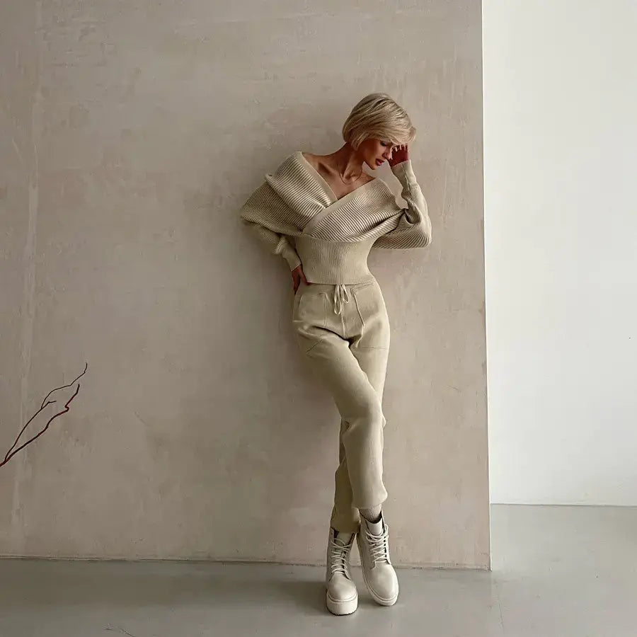 Trendy Batwing Sleeve V-Neck Knit Sweater Set for Women