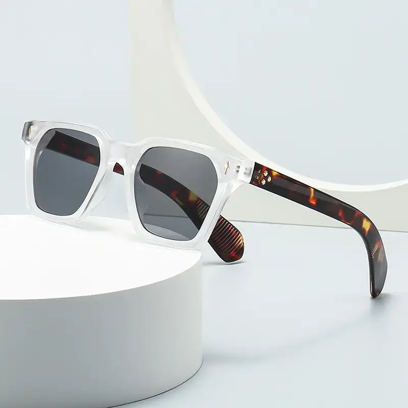 Trendy Square Sunglasses for Women - Model 6076