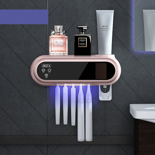 Intelligent UV sanitizer