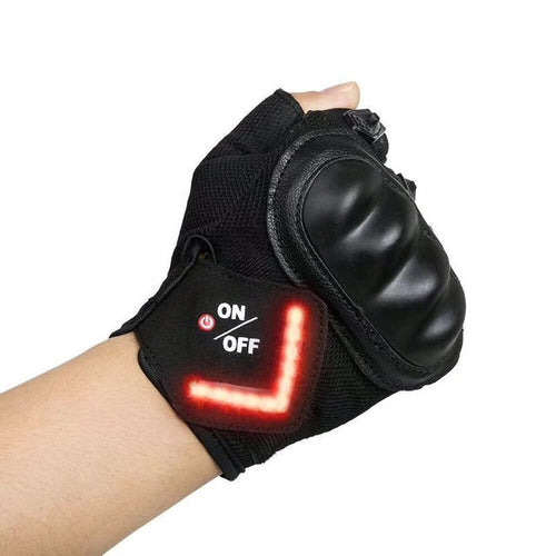 Auto-Sensing Illuminated Gloves with Turn Indicators