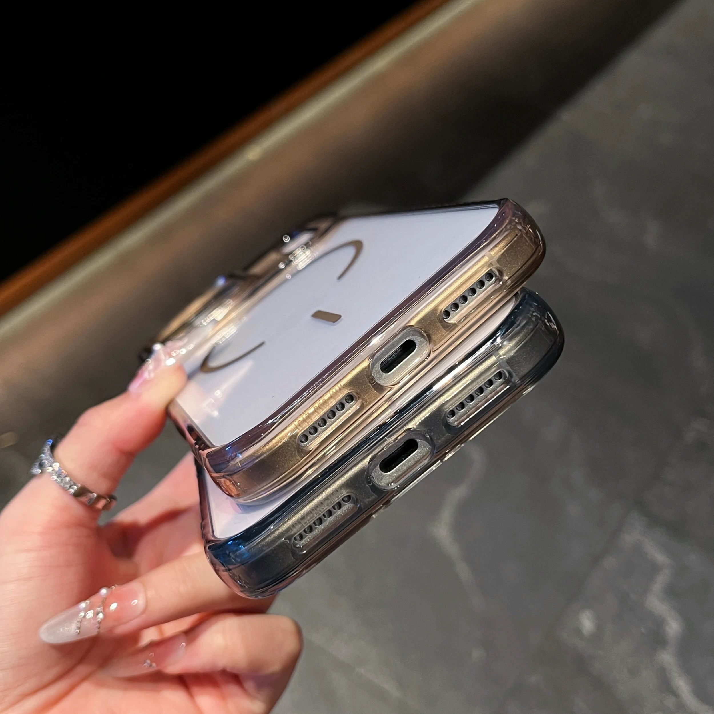 Luxury For Magsafe Magnetic Wireless Charging Phone Case for iPhone 17Air 17Pro 17 Pro Max Shockproof Transparent Hard Cover