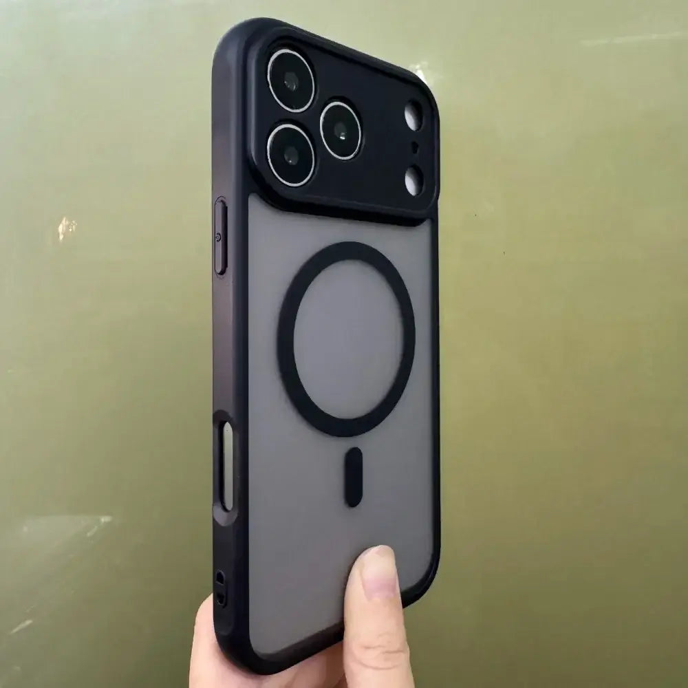Étui de chargement sans fil mat givré populaire pour iPhone 17 Air 16 15 Plus Pro Max avec dragonne portable et protection anti-chute