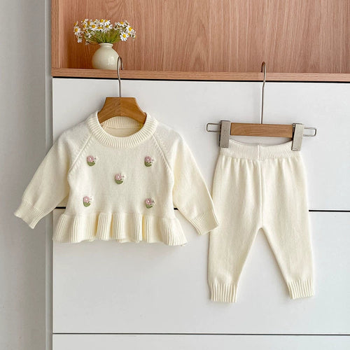 Arrival Autumn Baby Girls Long Sleeves Flowers Pattern Knitted Top